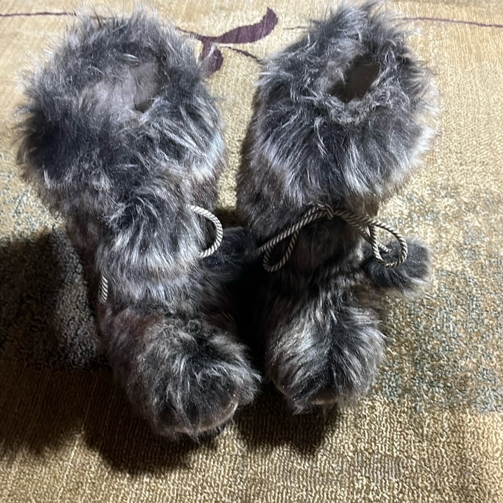 J. McLaughlin Amabel boots. Size 6.5.